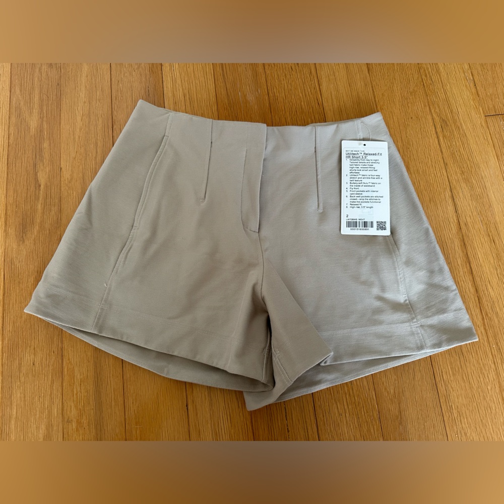 Lululemon Utilitech Relaxed-Fit HR Short 3.5”